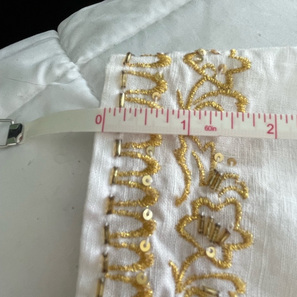 JACLYN SMITH Top - Gold Details - Picture 4 of 12
